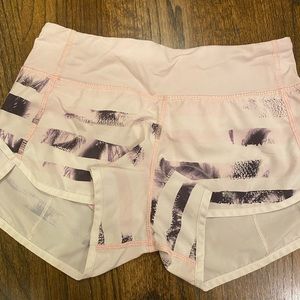 lululemon 2.5” inseam